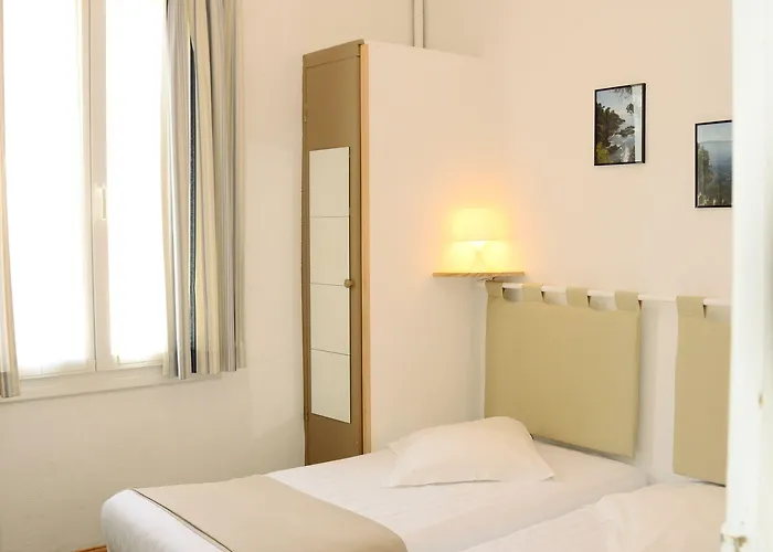 فندق L'oustaou 2*